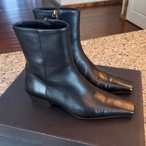 Massimo Dutti Black Ankle Boots
